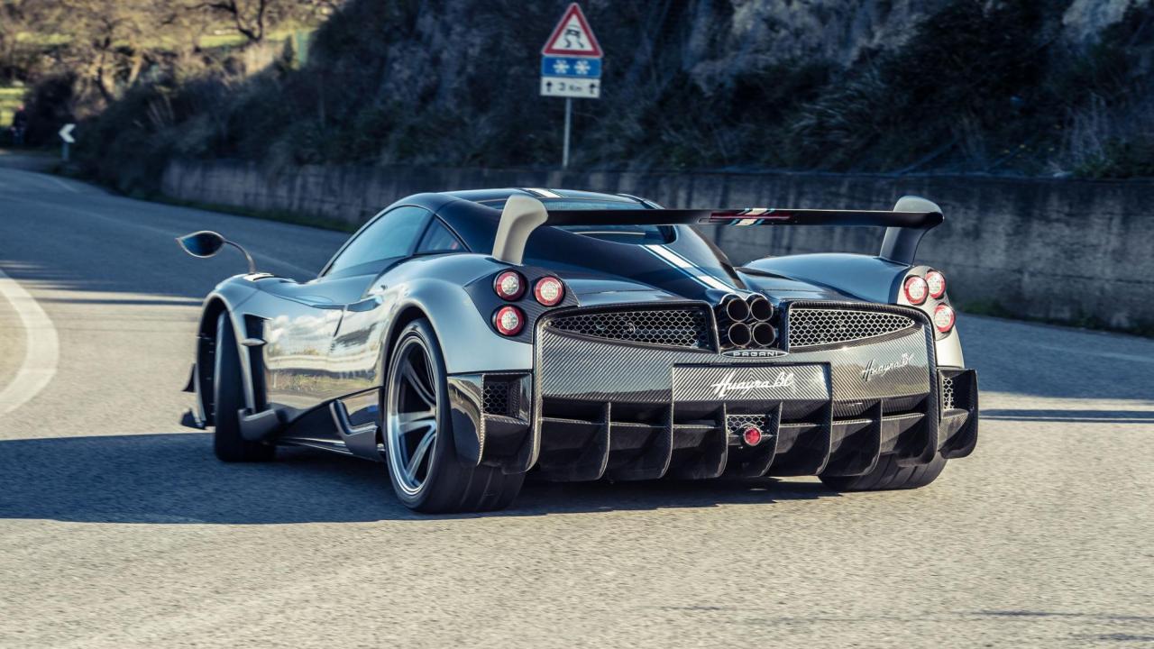 Rear view of the Huayra BC showing its big rear wing, quad exhausts, and massive carbon diffuser.