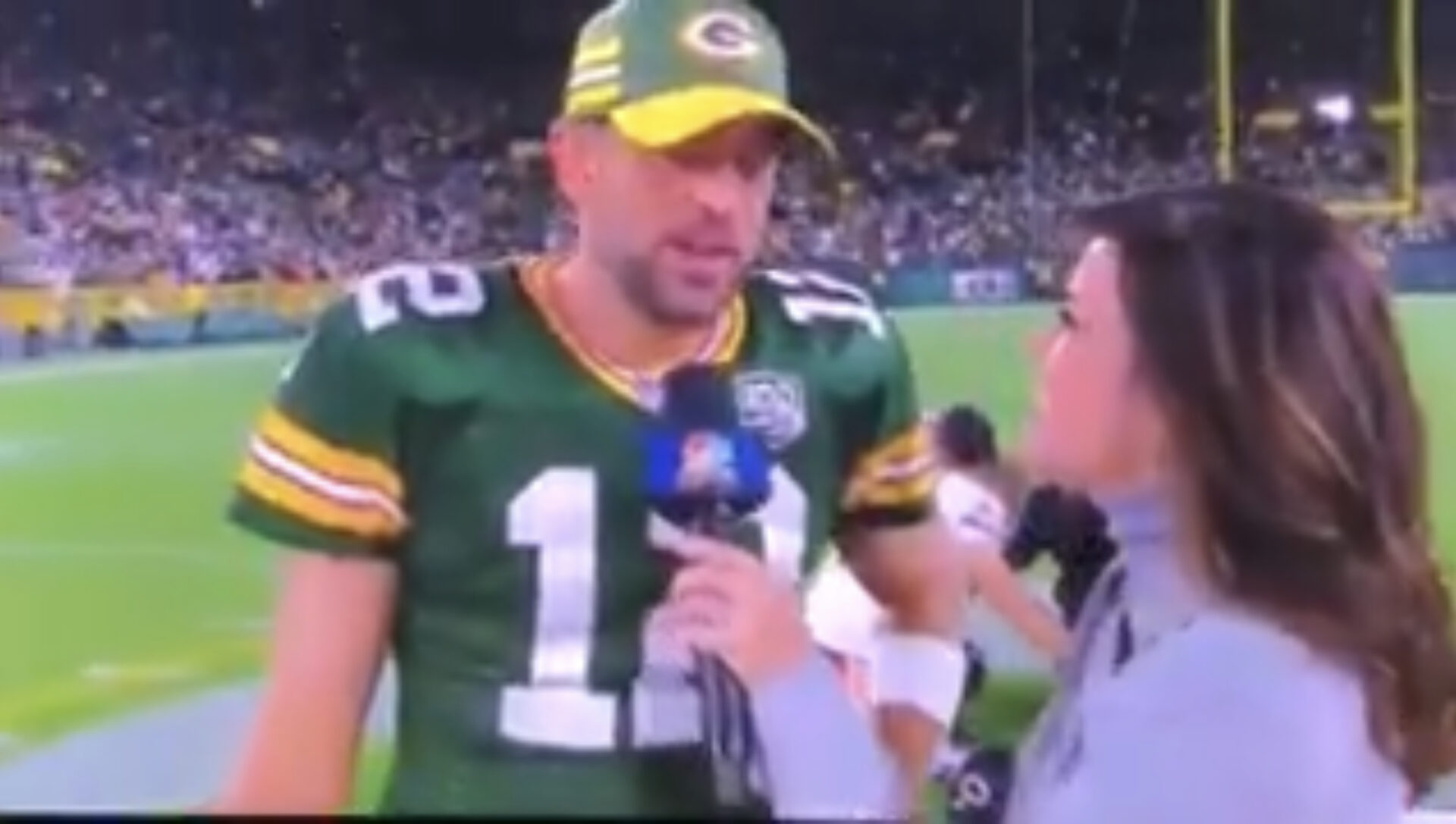 Aaron Rodgers Is Going On A Darkness Retreat Because Hes A Weird Guy